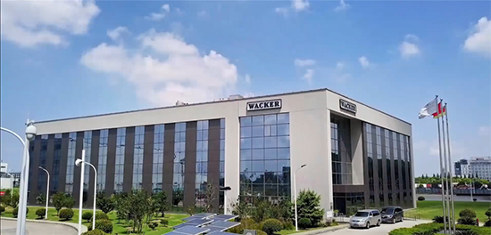 1660724266105973TmBY.jpg 江苏扬子江4.jpg