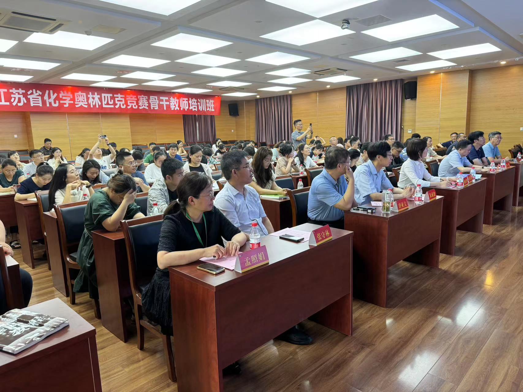 1762302943977321Aqy6.jpg 245de2c247bb6a79654258595d02ace8_wKjI-2aZztCASYB7AAS5tgygsLM599.jpg